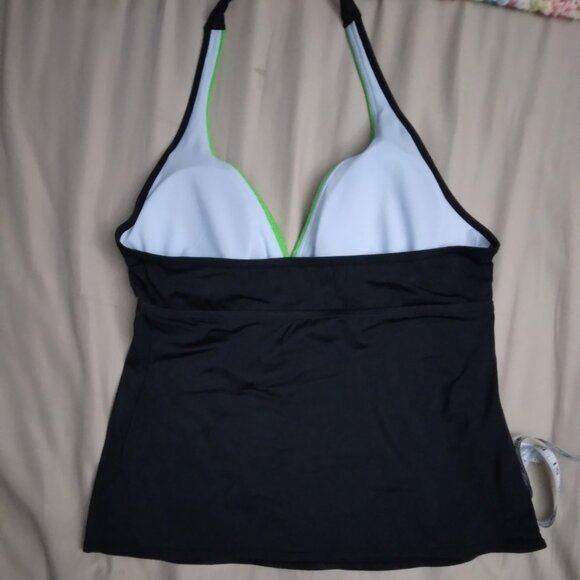 Nike halter tankini bathing suit top - Picture 2 of 7